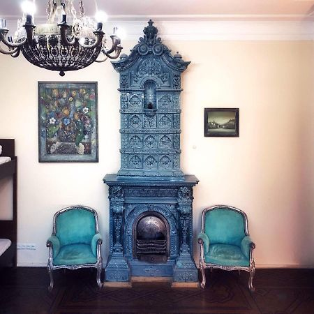 Griboedov Hostel & Suites Tbilisi Buitenkant foto