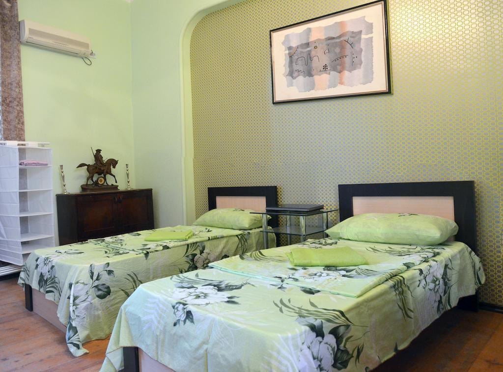 Griboedov Hostel & Suites Tbilisi Kamer foto