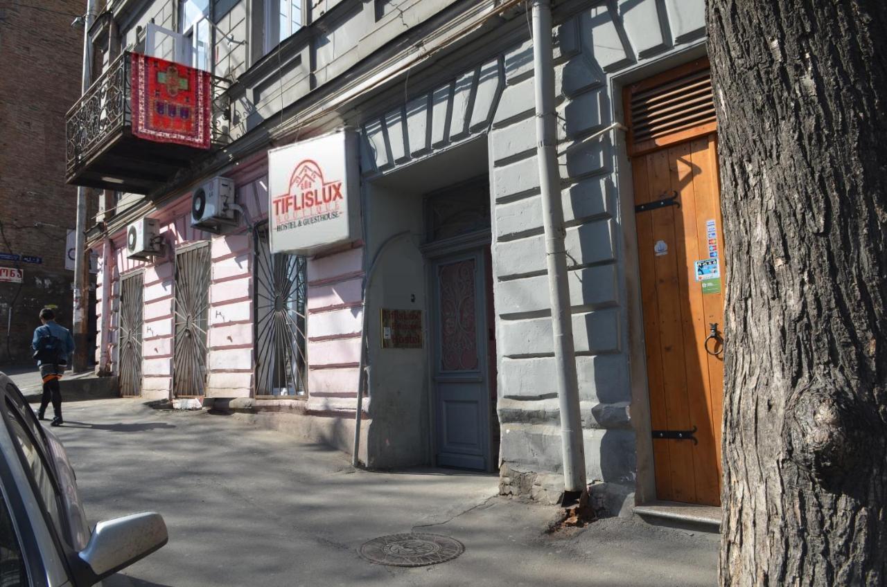 Griboedov Hostel & Suites Tbilisi Buitenkant foto